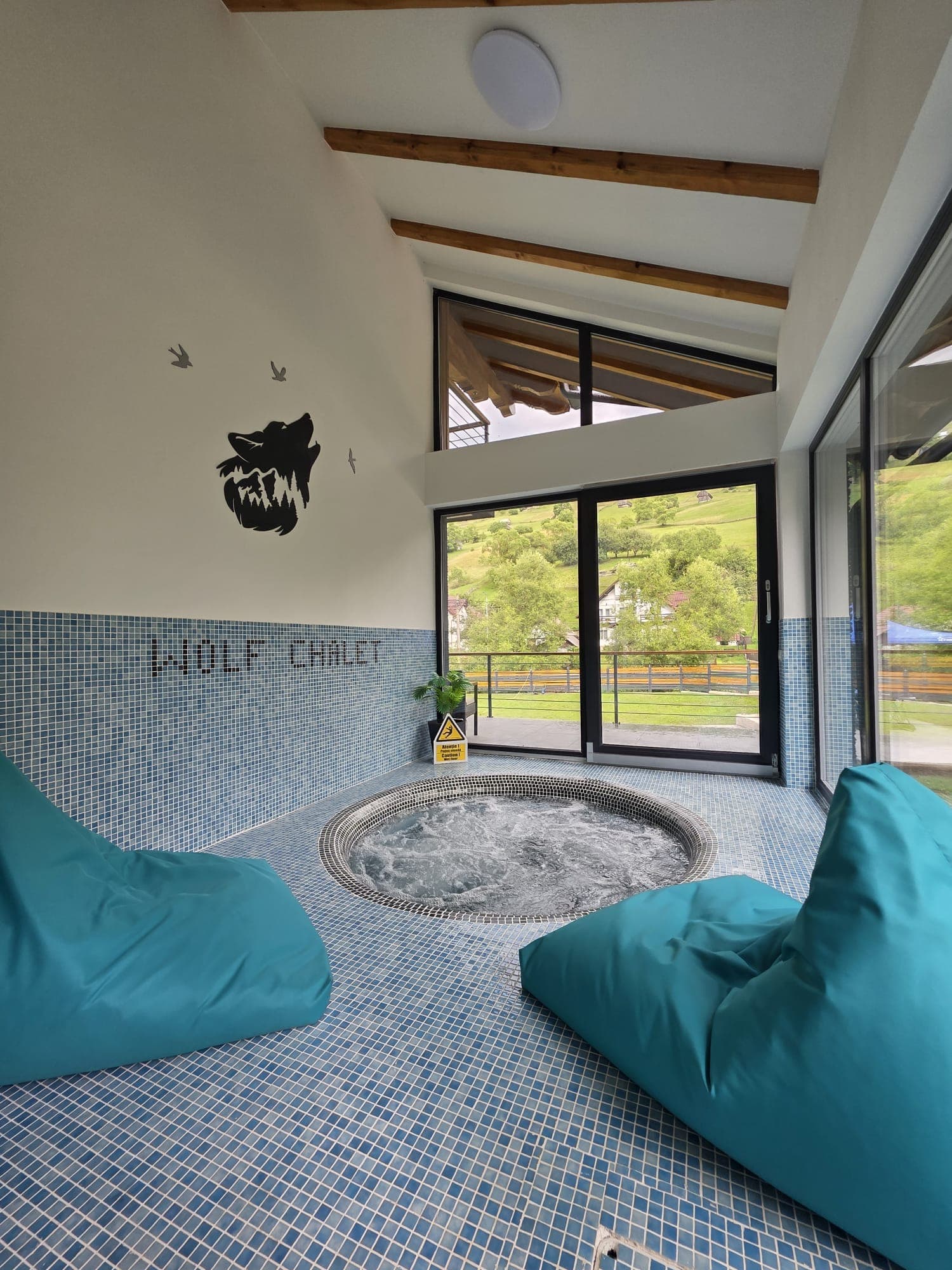 Jacuzzi interior